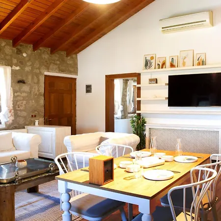 호텔 Stone House W Private Pool And Garden In Bodrum 4*