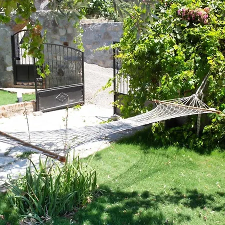 Stone House W Private Pool And Garden In Bodrum 오르타켄트