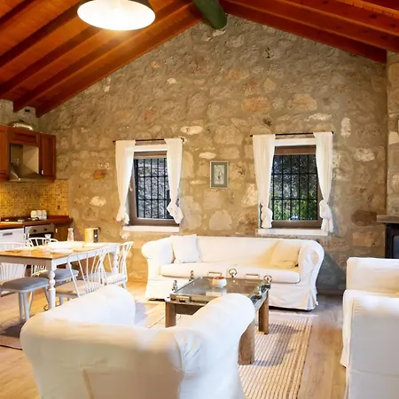 Stone House W Private Pool And Garden In Bodrum 오르타켄트
